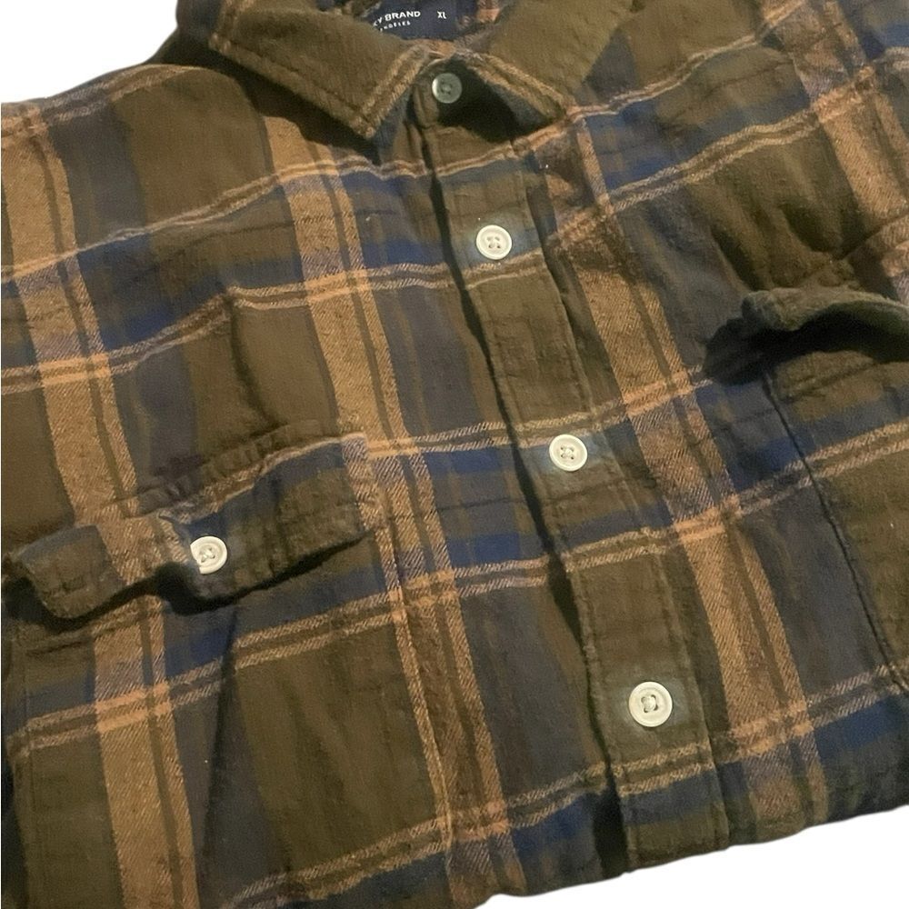 Lucky Brand Olive and Navy Shirt classi fit size XL excellent condition